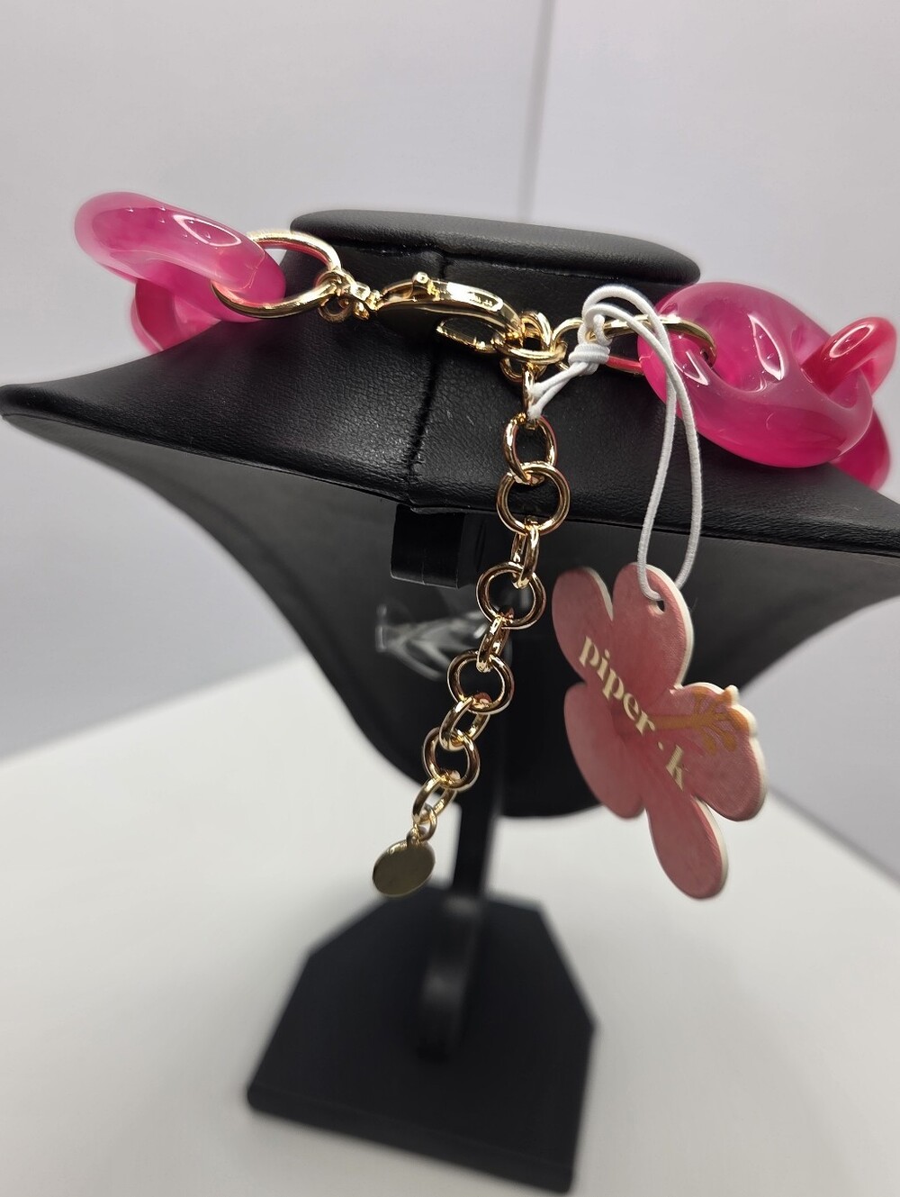 💕▪️Piper K ▪️Pink Resin 18 Inch Link Necklace - Picture 10 of 13